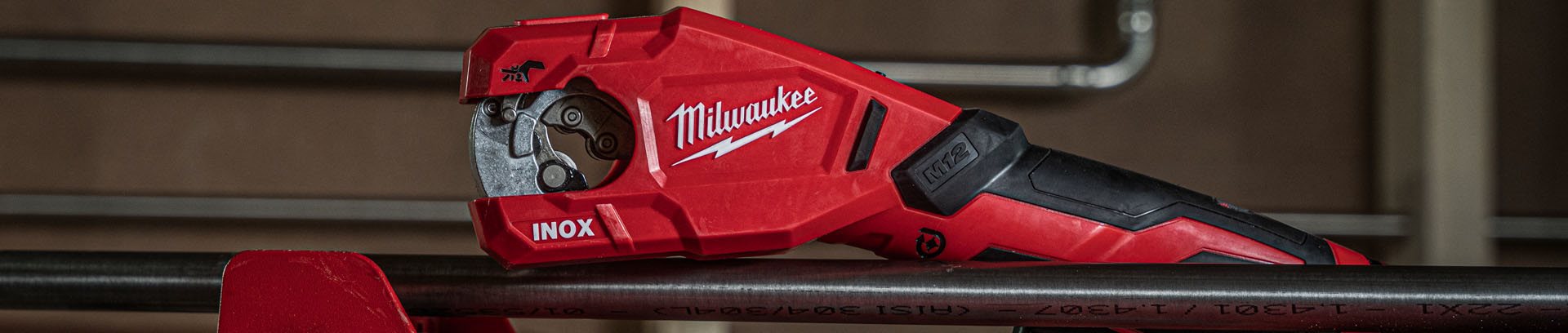 Milwaukee 12 discount volt pipe cutter